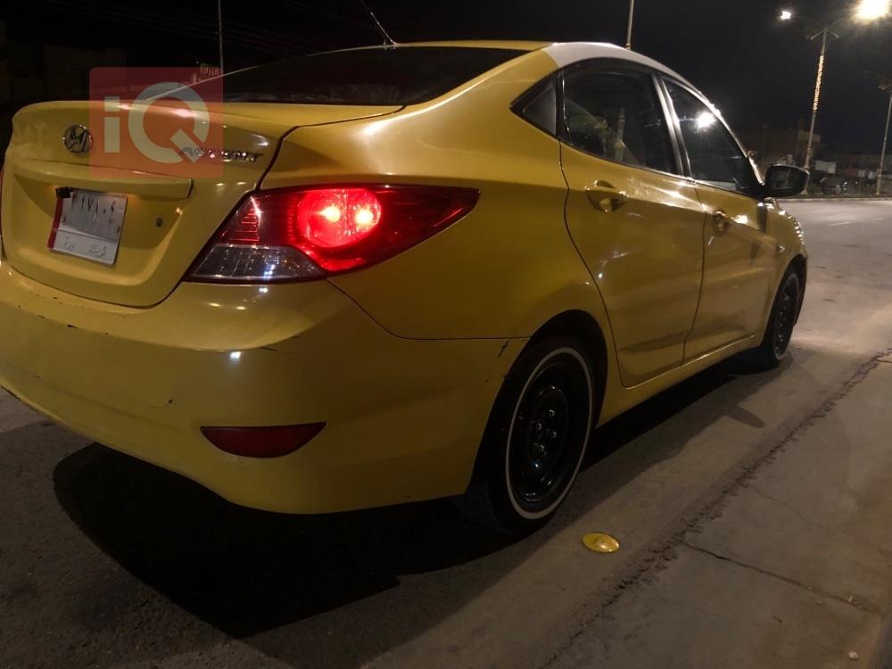 هیوندای ئەکسنت